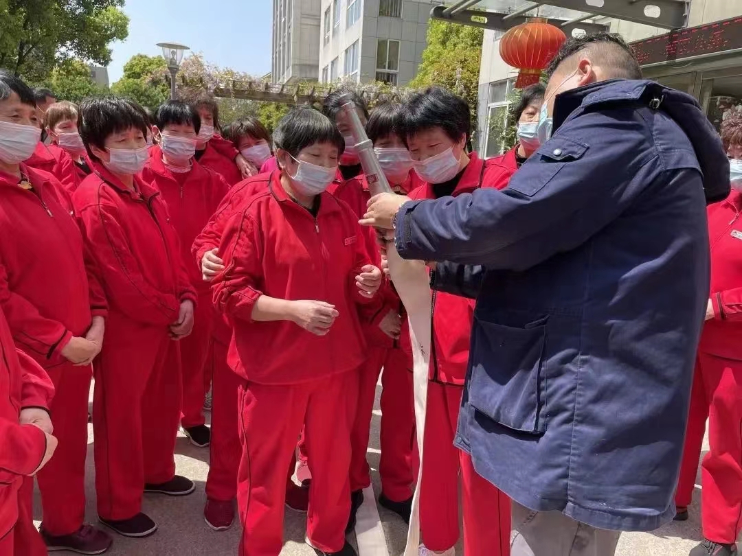 ��ŷ�������ºͼ�����Ժ��չ�����徲��ѵ